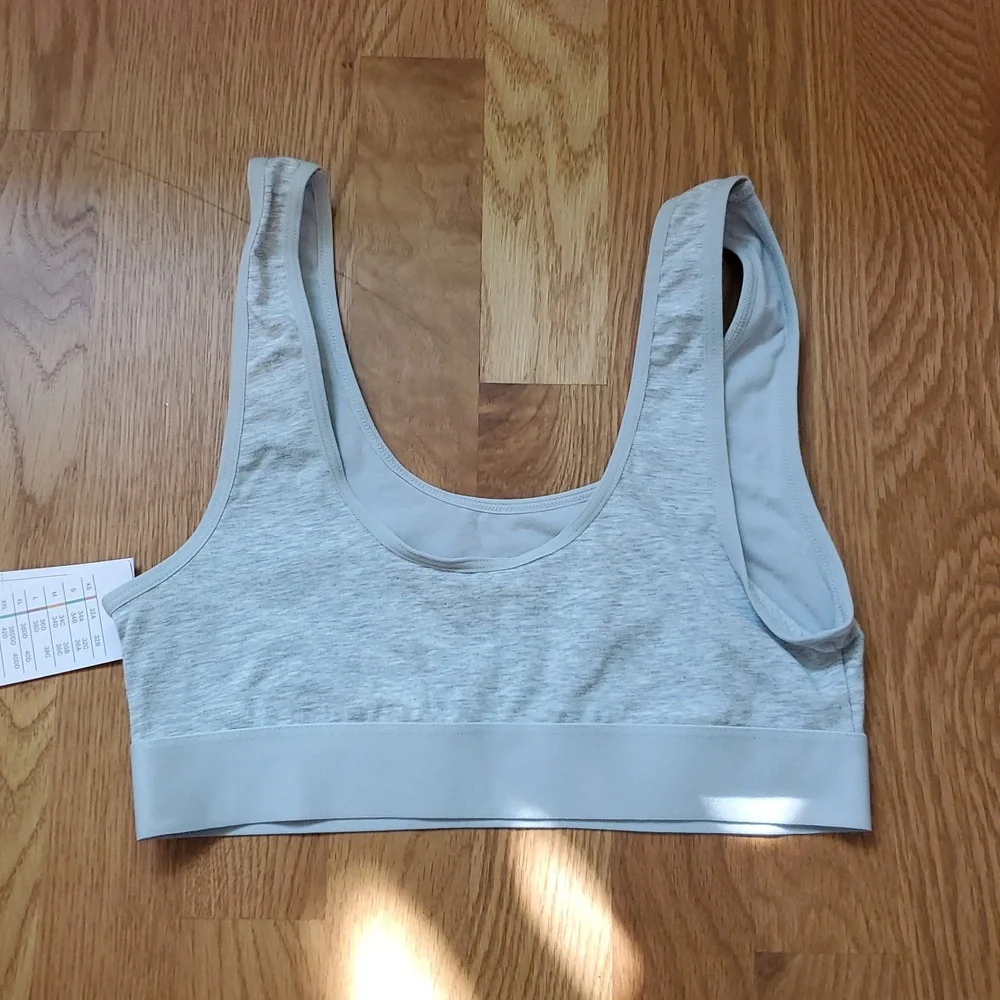 NWT - Auden gray bralette - Picture 3 of 4
